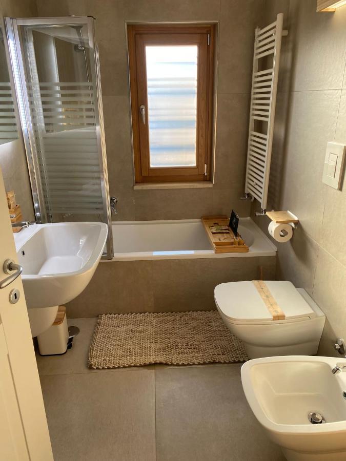 Apulia Casa E Cucina Bed & Breakfast Trani Exterior foto